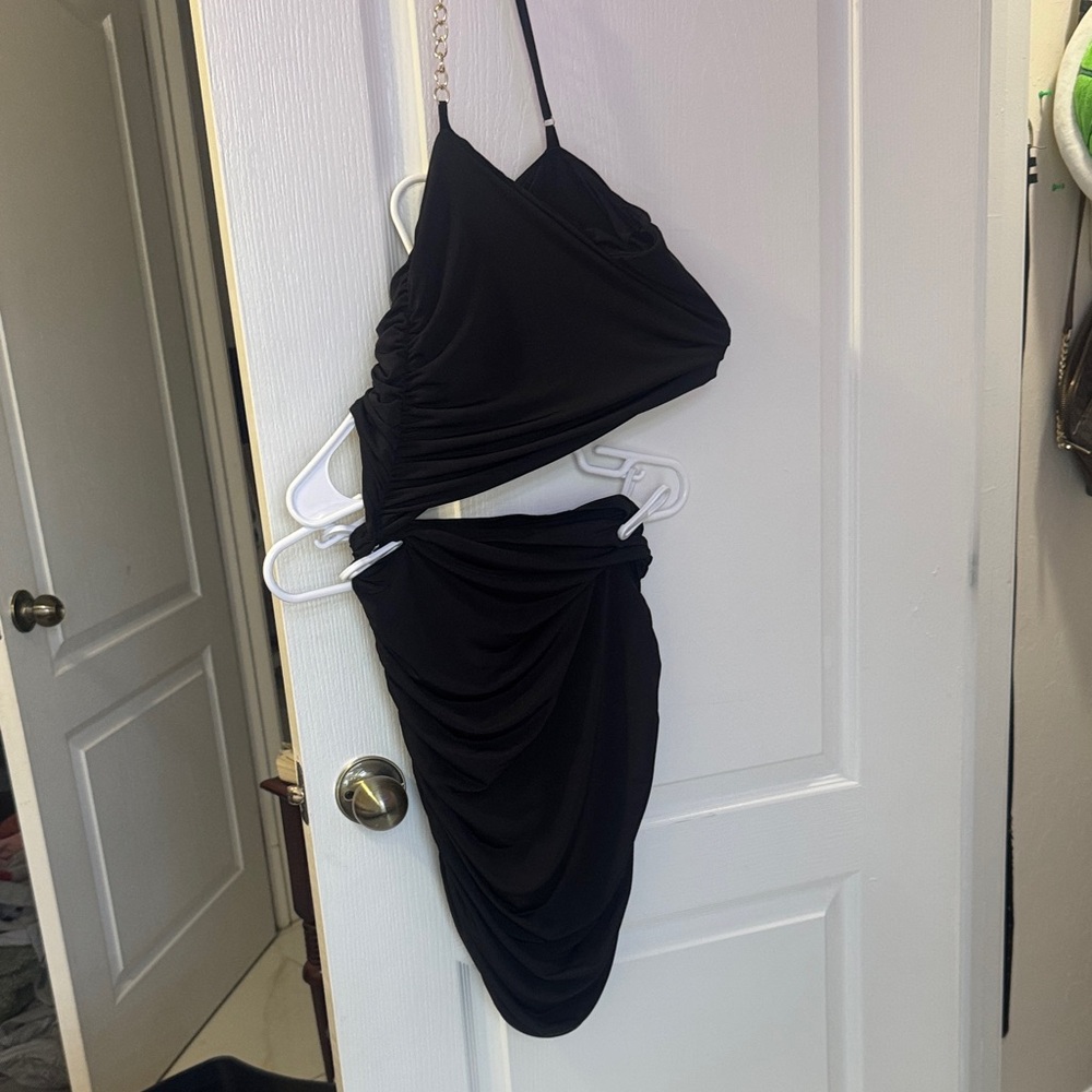 Elegant Black Ruched Dress Chain strap